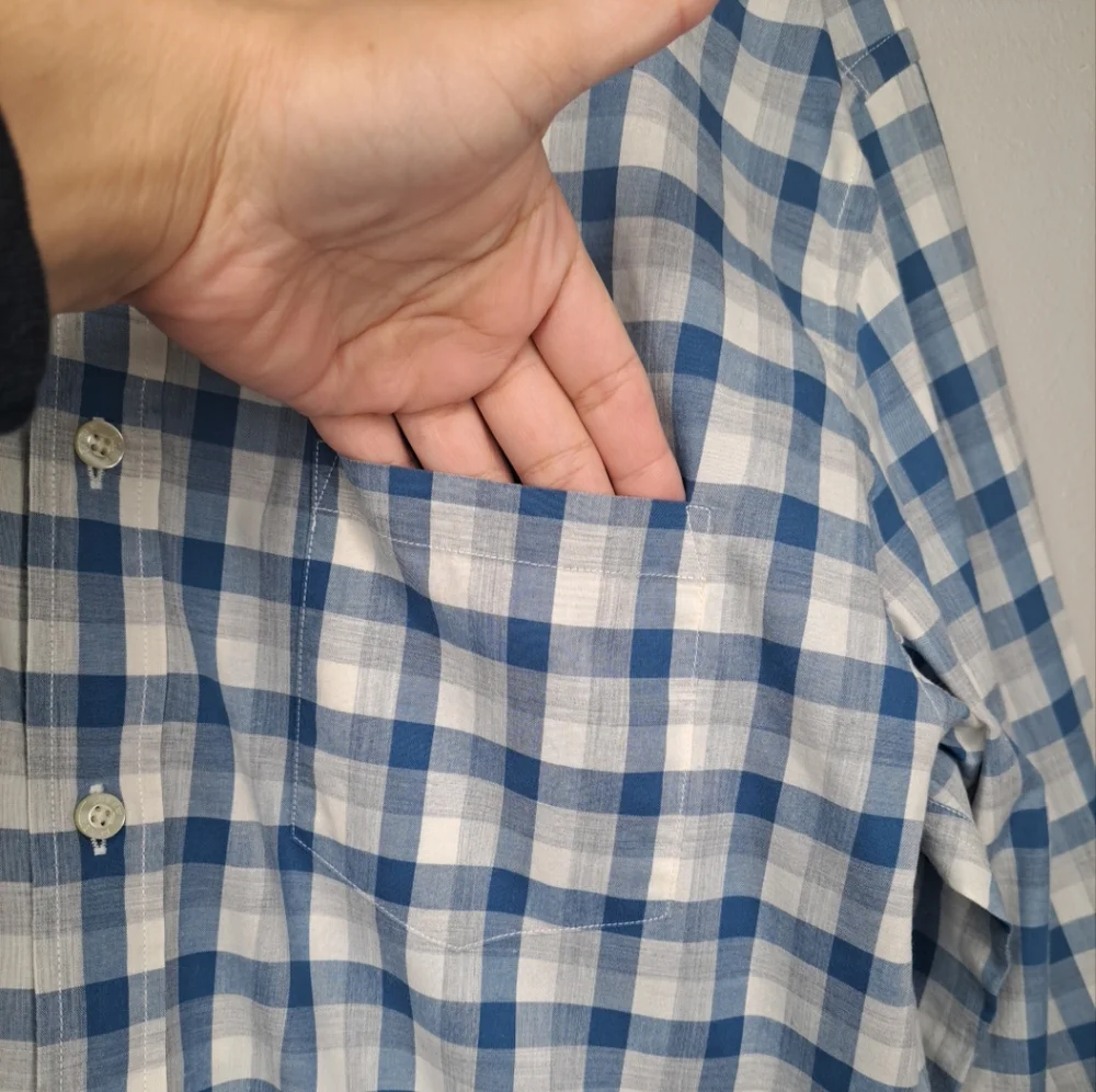 J. Crew Men's Shirt Button-up Blue Cream Business Casual Long Slv Lightweight L